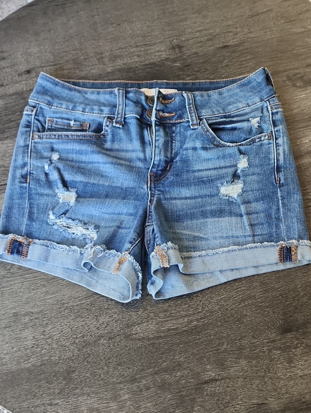 SO Light Blue Distressed Roll-Cuff Denim Shorts GUC Sz 28